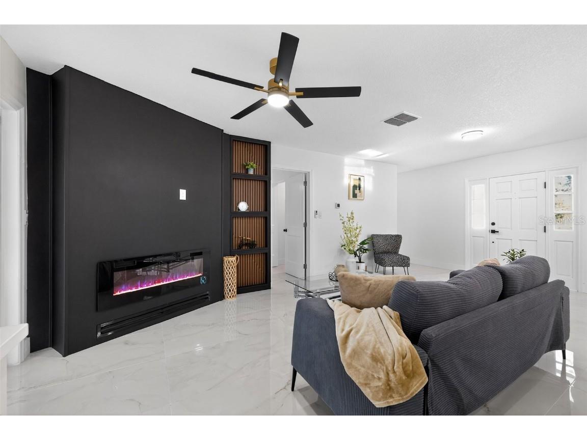 8315 Millwood Drive Tampa FL 33615 TB8451226 image10