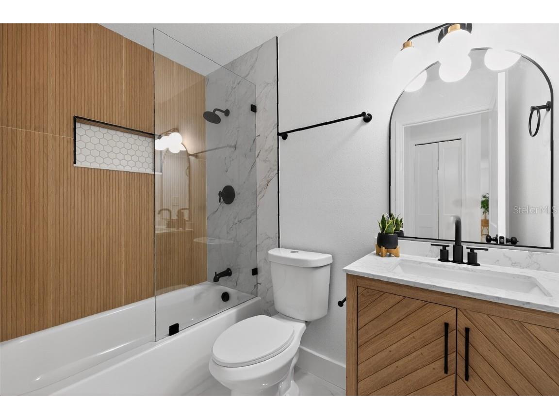 8315 Millwood Drive Tampa FL 33615 TB8451226 image26