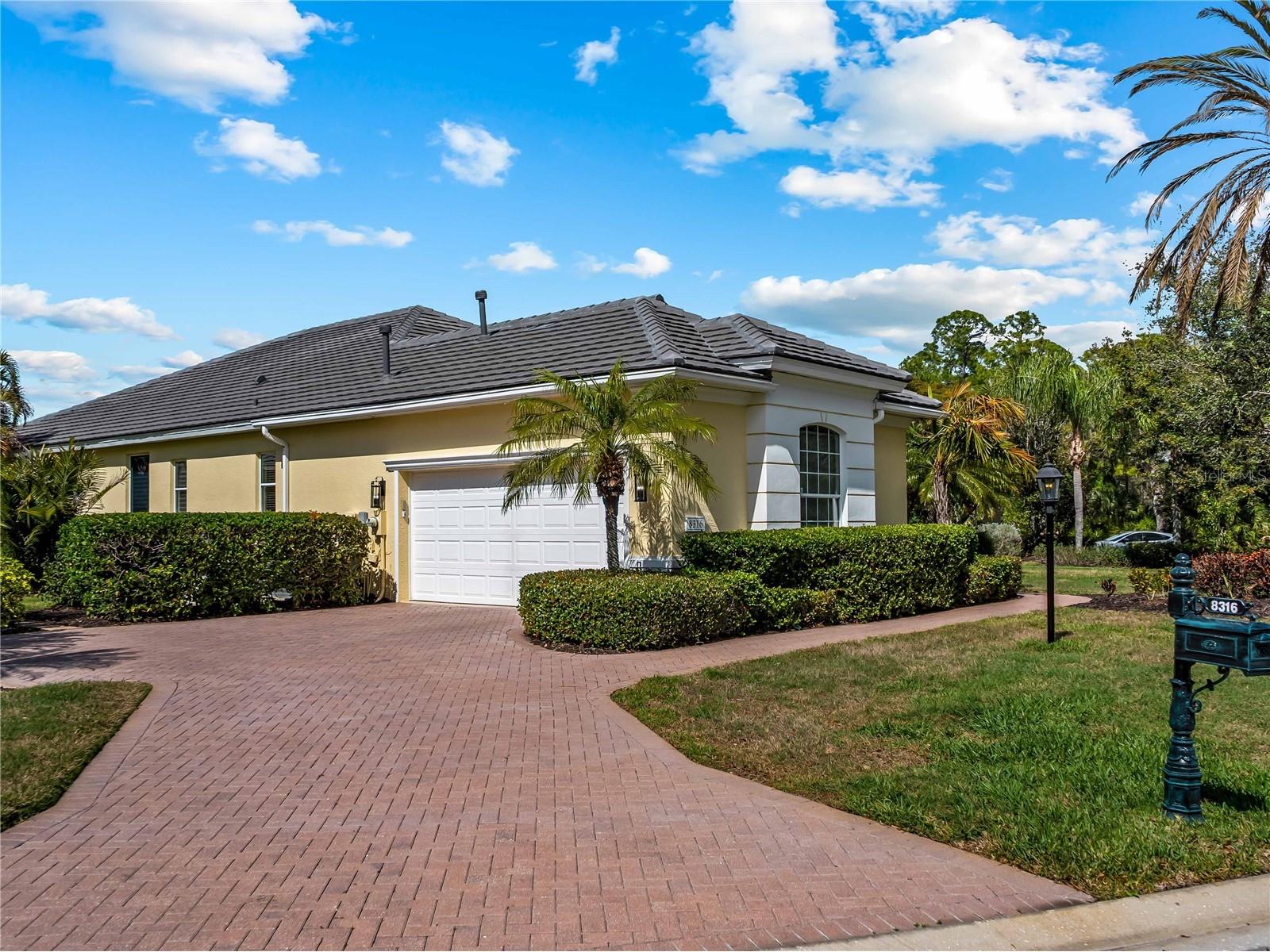8316 Abingdon Court Bradenton FL 34201 A4685307 image3
