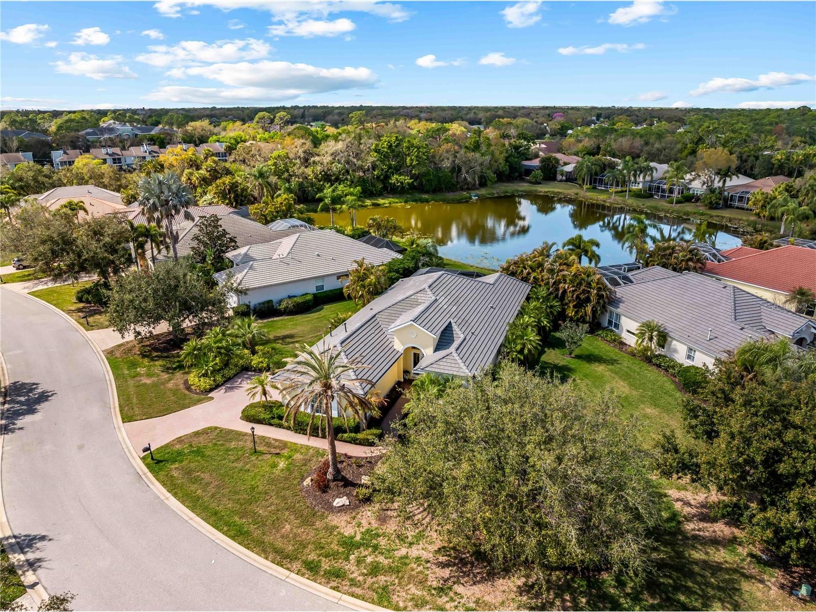8316 Abingdon Court Bradenton FL 34201 A4685307 image4