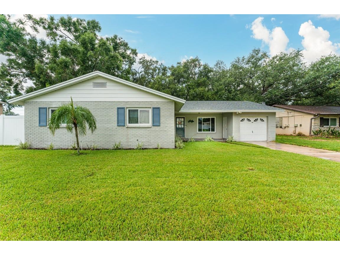8317 Boxwood Drive Tampa FL 33615 U8209187 image1