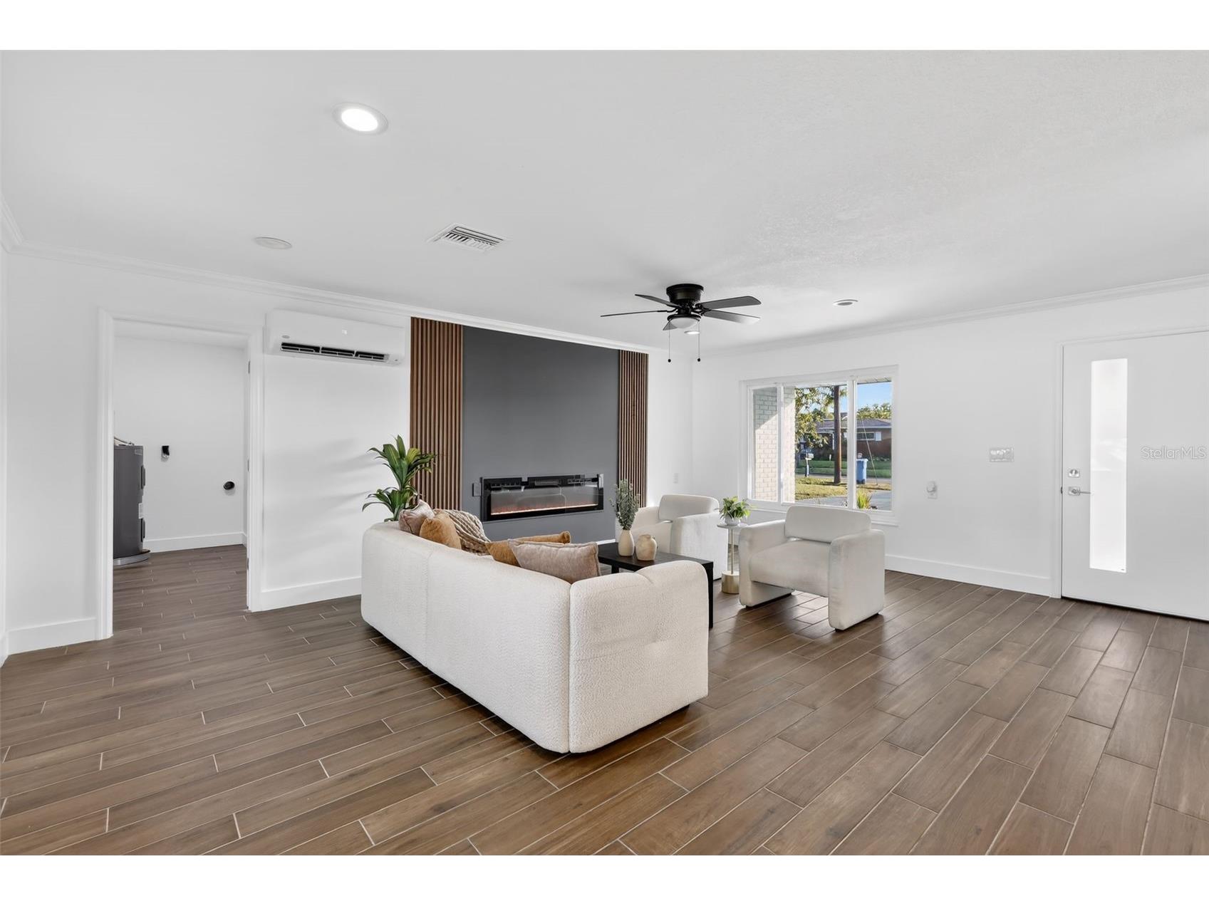 8317 Boxwood Drive Tampa FL 33615 TB8494920 image10