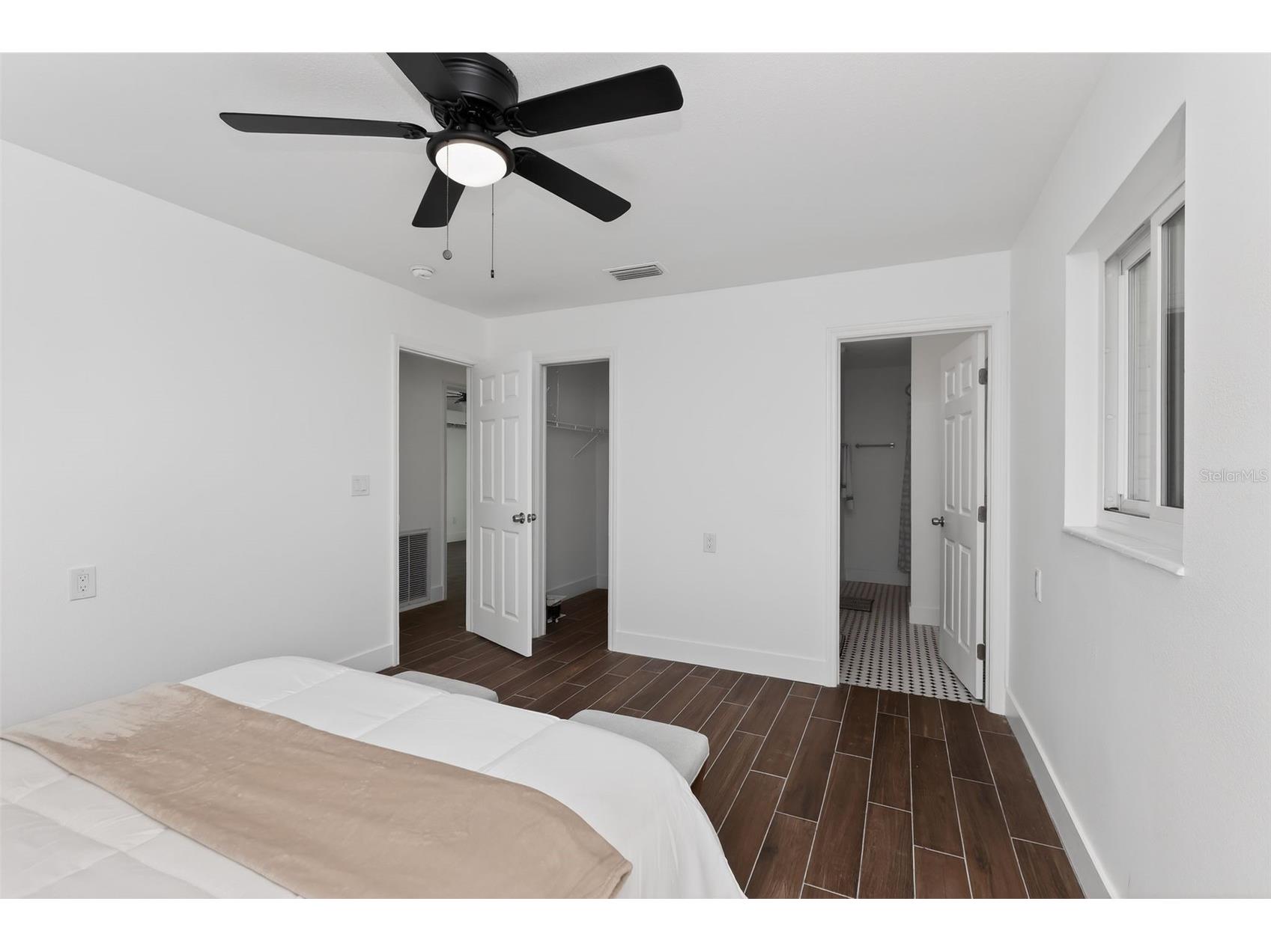 8317 Boxwood Drive Tampa FL 33615 TB8494920 image28