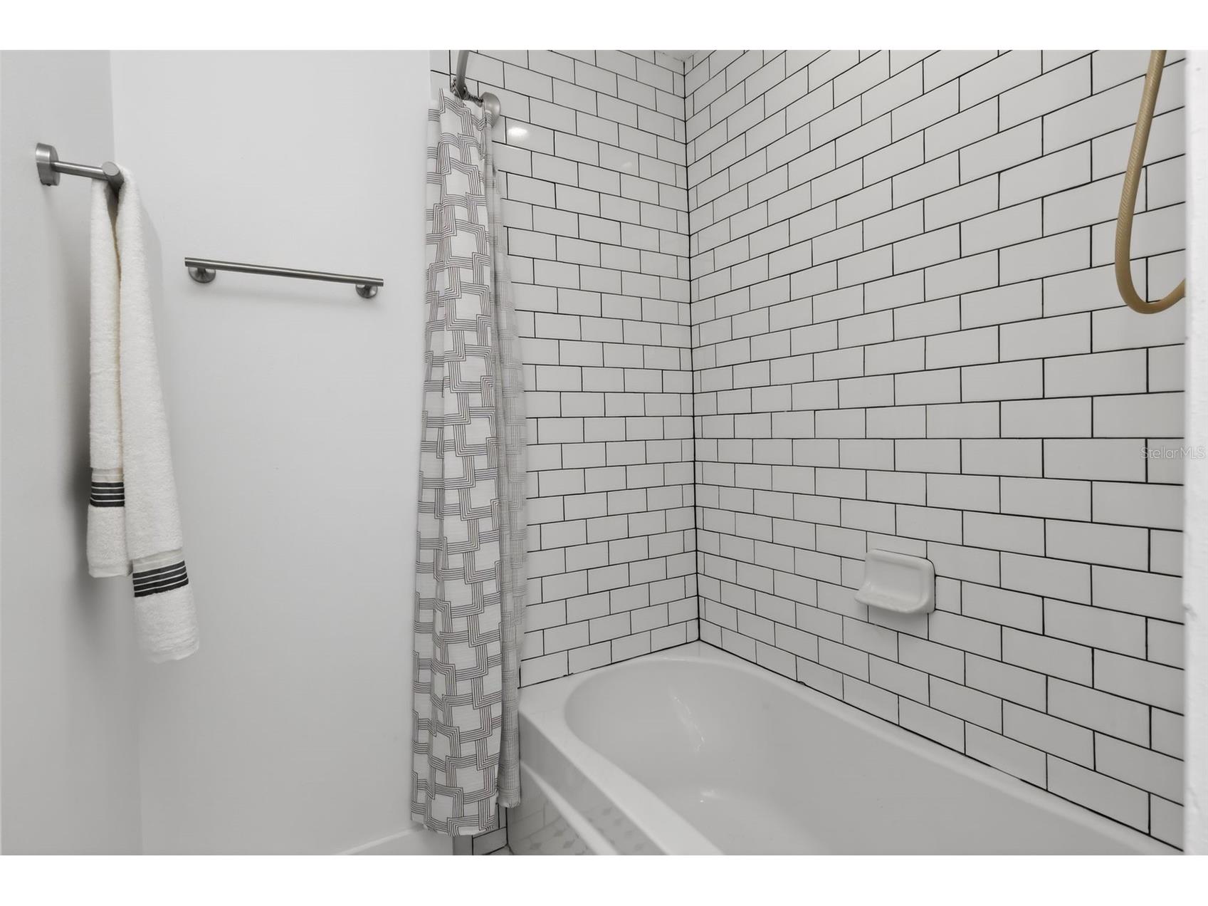 8317 Boxwood Drive Tampa FL 33615 TB8494920 image30