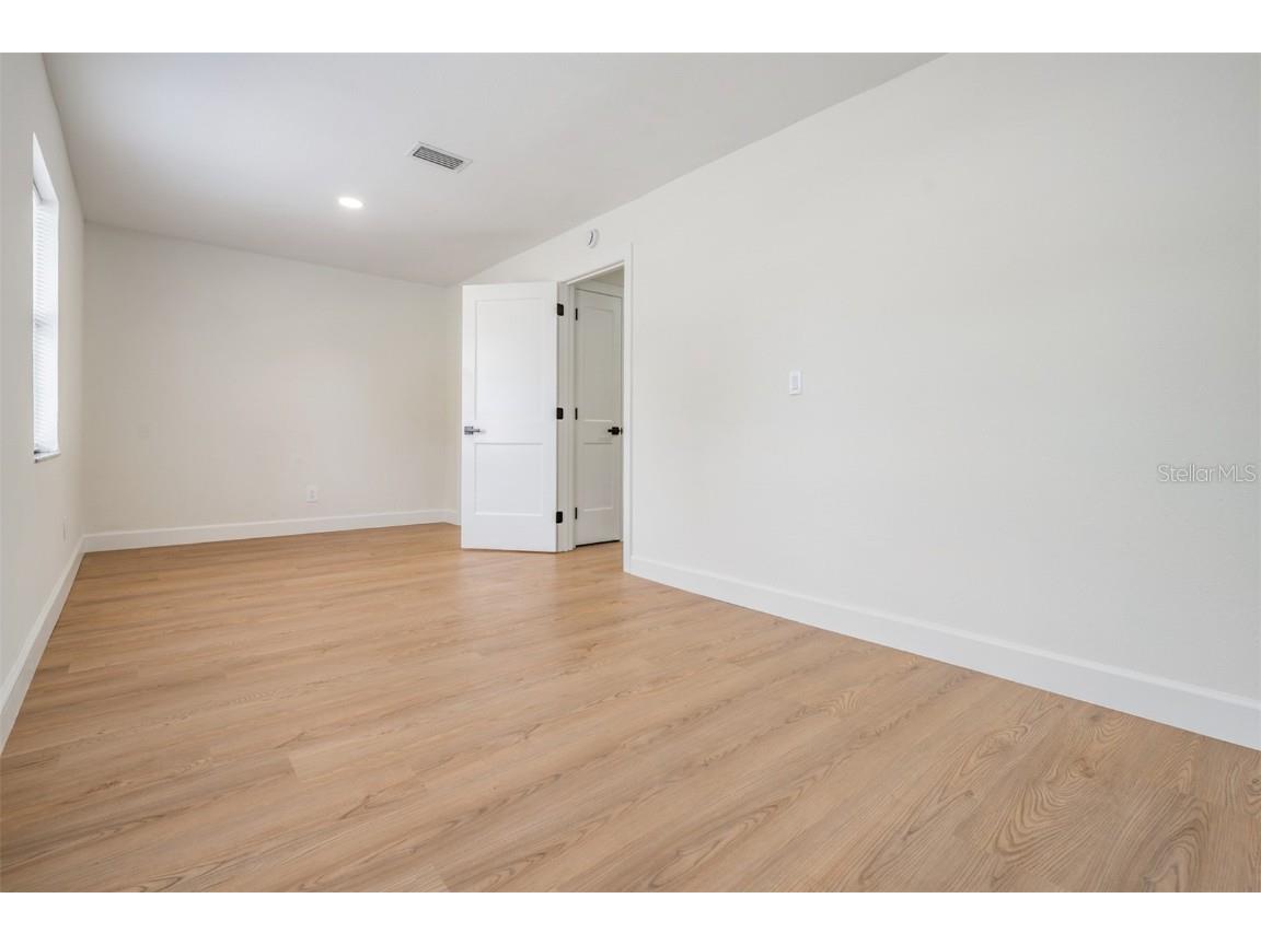 8317 N Marks Street Tampa FL 33604 TB8440087 image19