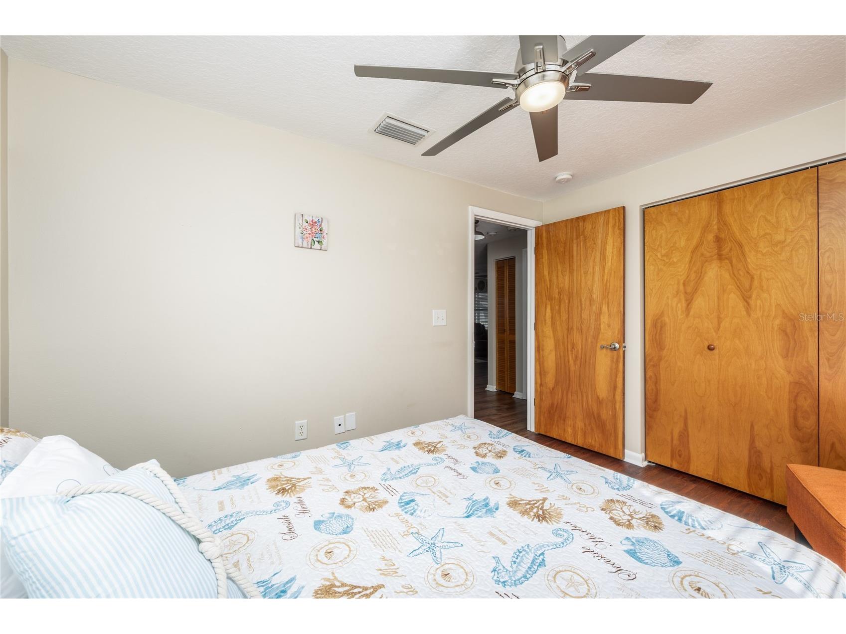 8318 76th Avenue Seminole FL 33777 TB8490529 image16