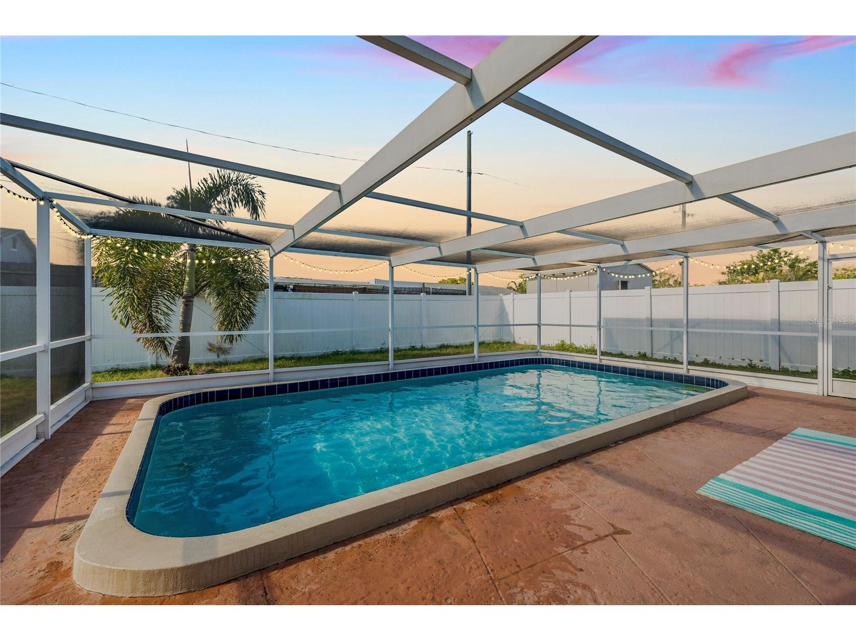 8318 76th Avenue Seminole FL 33777 TB8490529 image2