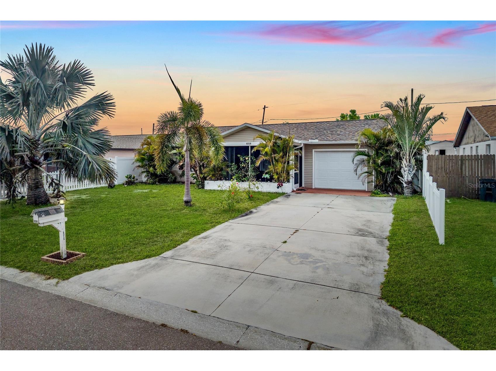 8318 76th Avenue Seminole FL 33777 TB8490529 image30