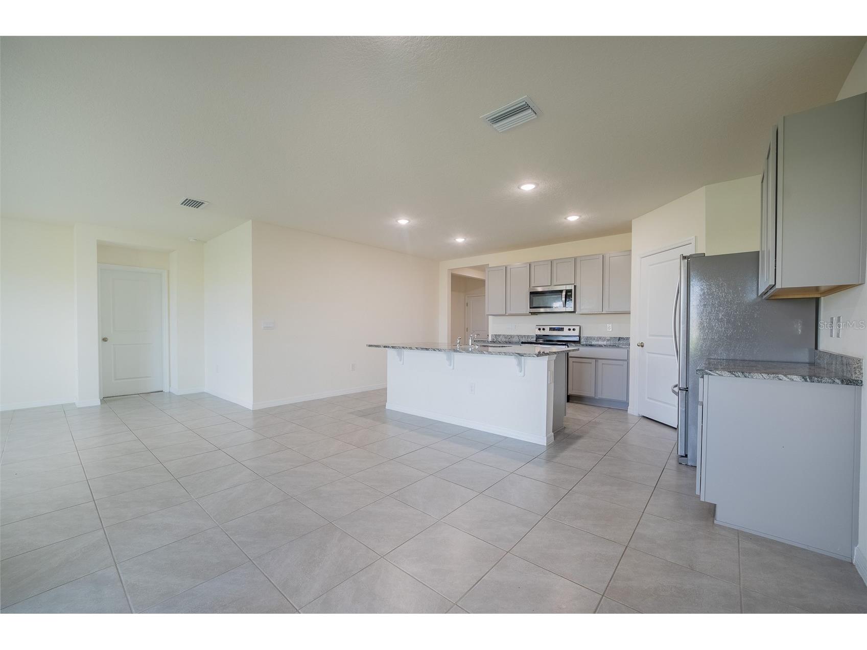 8318 Claw Glades Loop Wesley Chapel FL 33545 TB8504838 image18