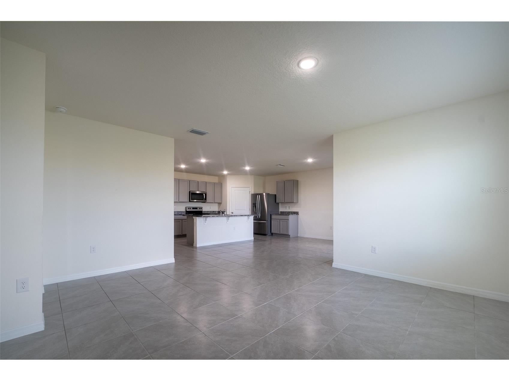 8318 Claw Glades Loop Wesley Chapel FL 33545 TB8504838 image20