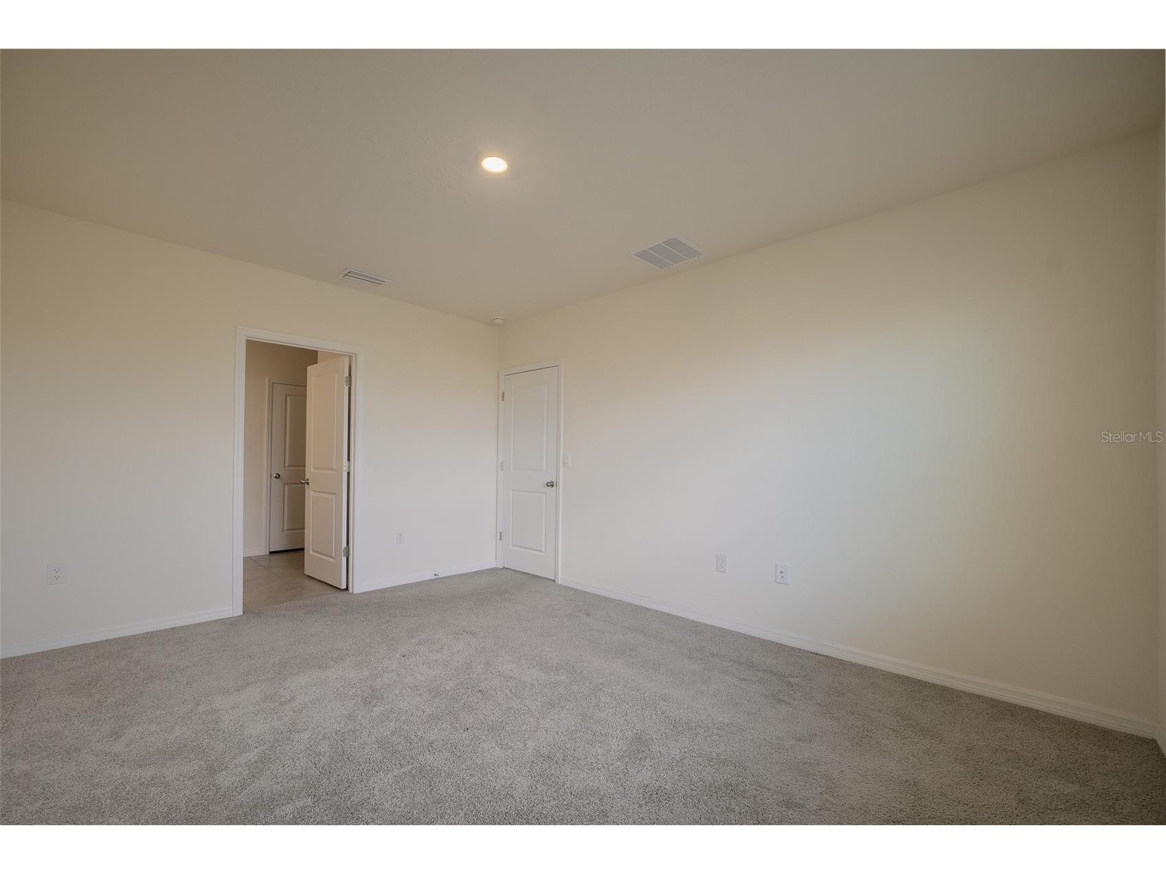 8318 Claw Glades Loop Wesley Chapel FL 33545 TB8504838 image23