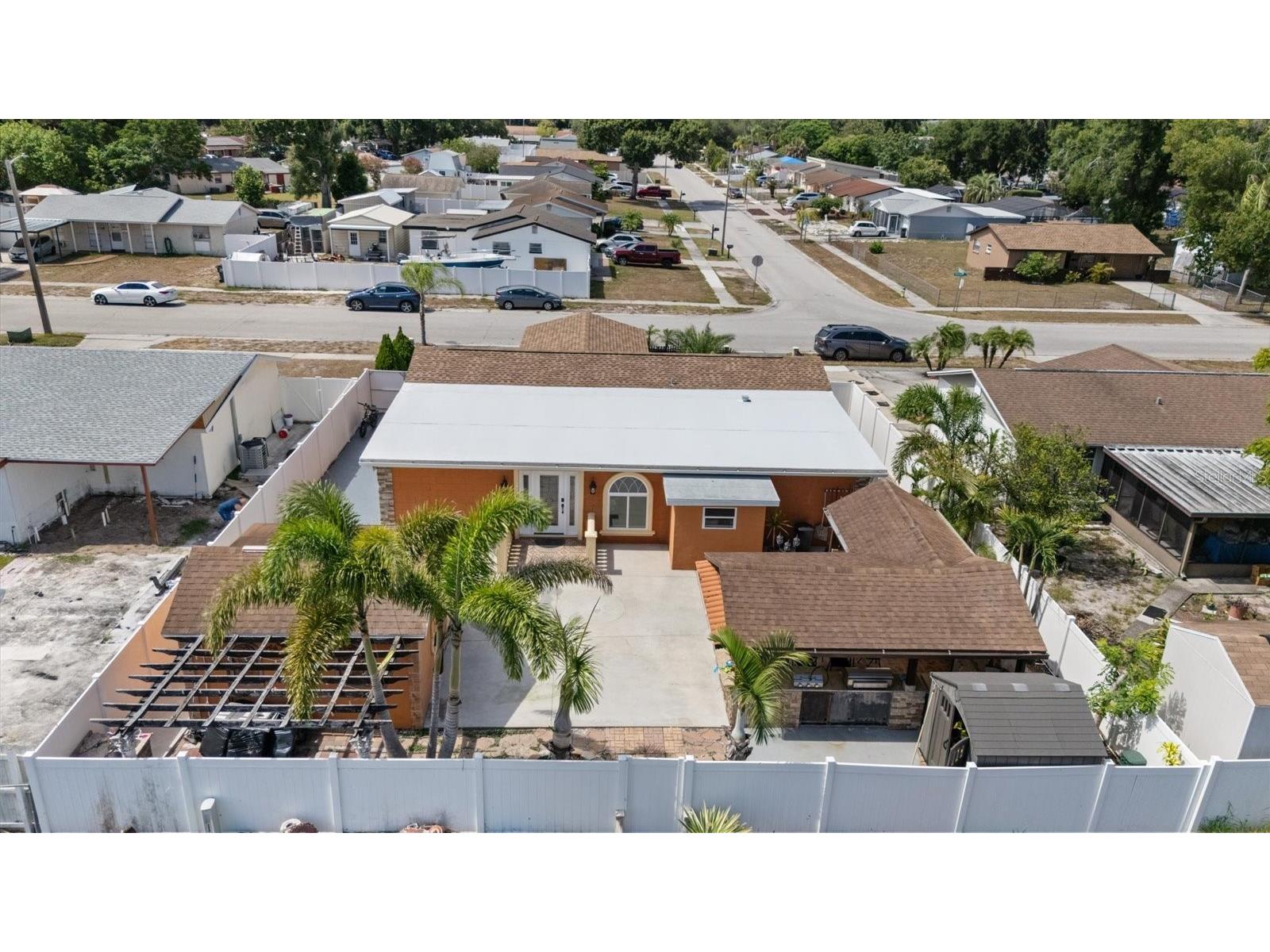 8318 Drycreek Drive Tampa FL 33615 TB8526071 image3