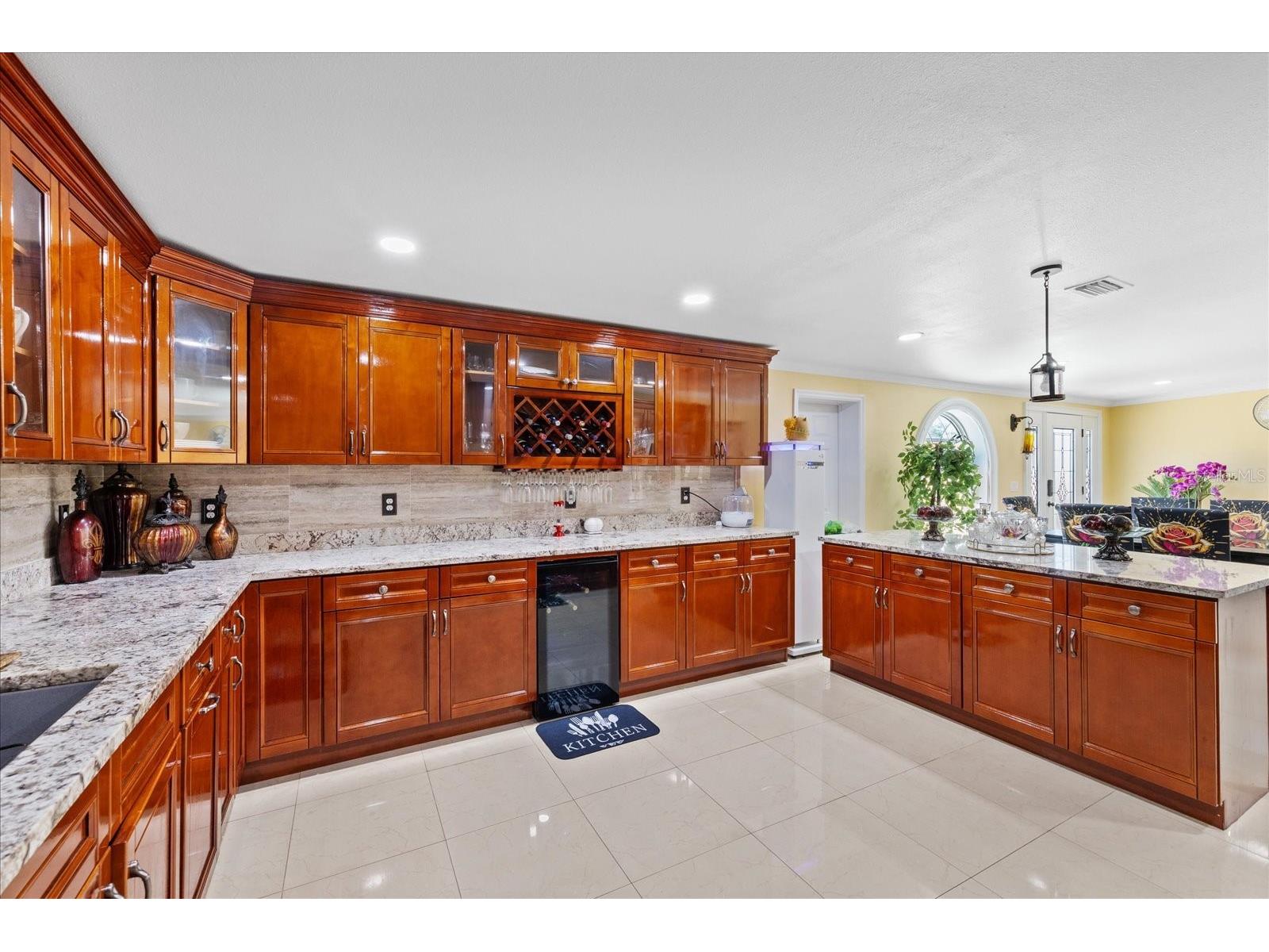 8318 Drycreek Drive Tampa FL 33615 TB8526071 image31
