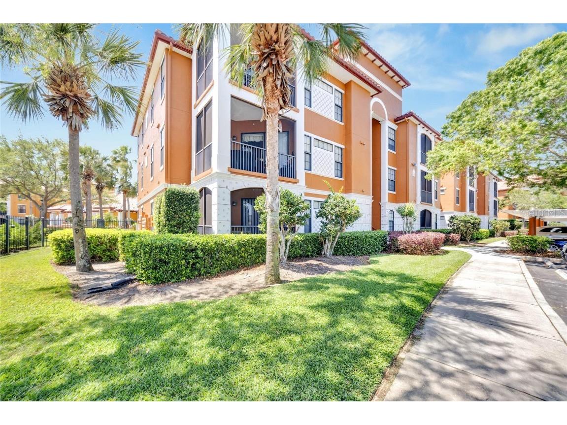 8319 38th Street Circle E #302 Sarasota FL 34243 A4606425 image1