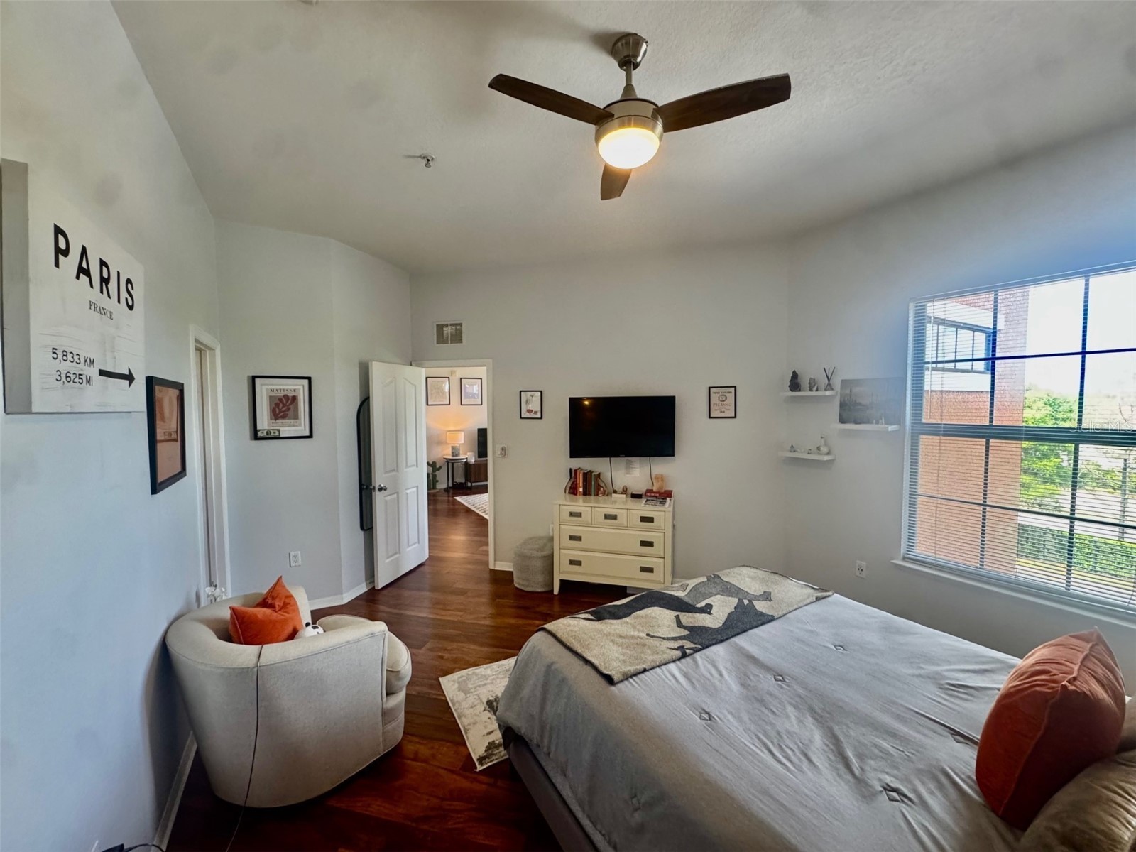 8319 38th Street Circle E #305 Sarasota FL 34243 A4688763 image13