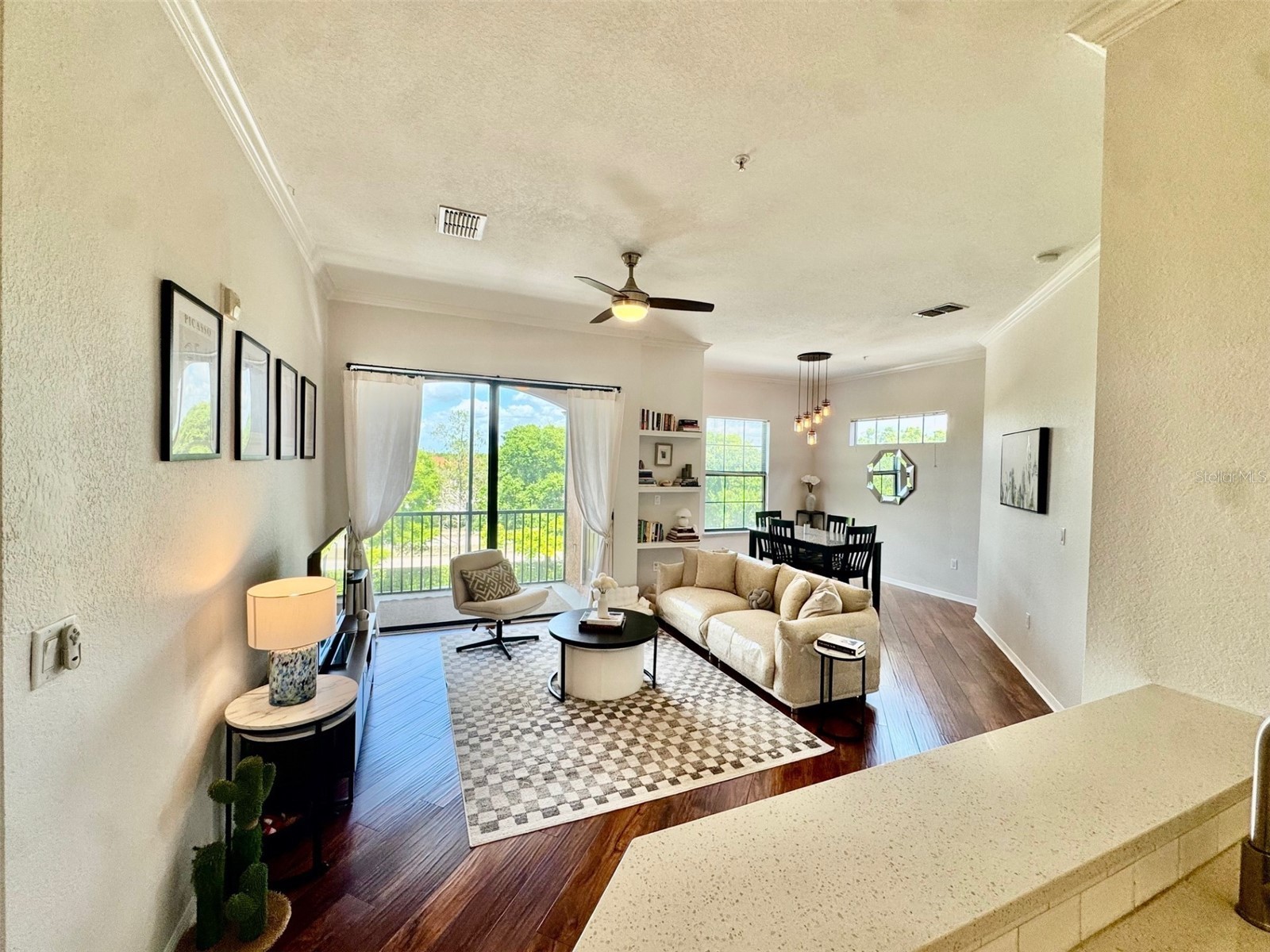 8319 38th Street Circle E #305 Sarasota FL 34243 A4688763 image2