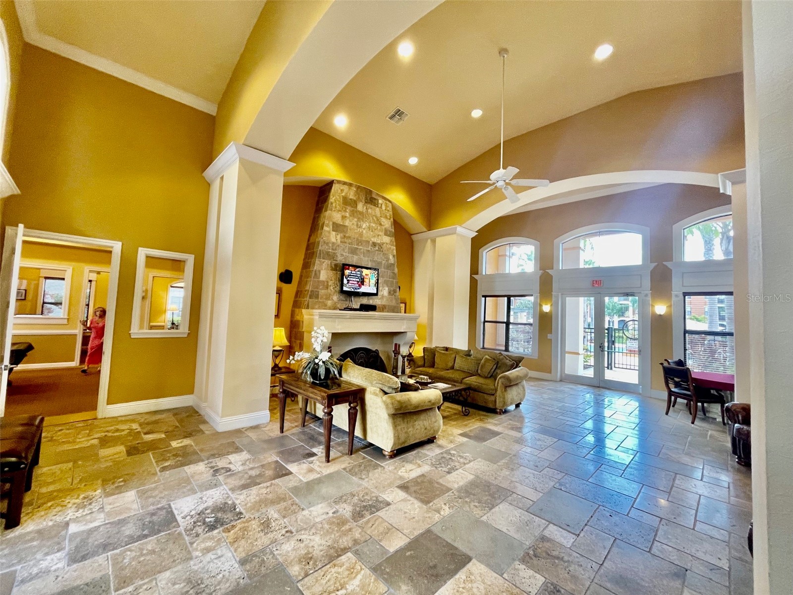 8319 38th Street Circle E #305 Sarasota FL 34243 A4688763 image27