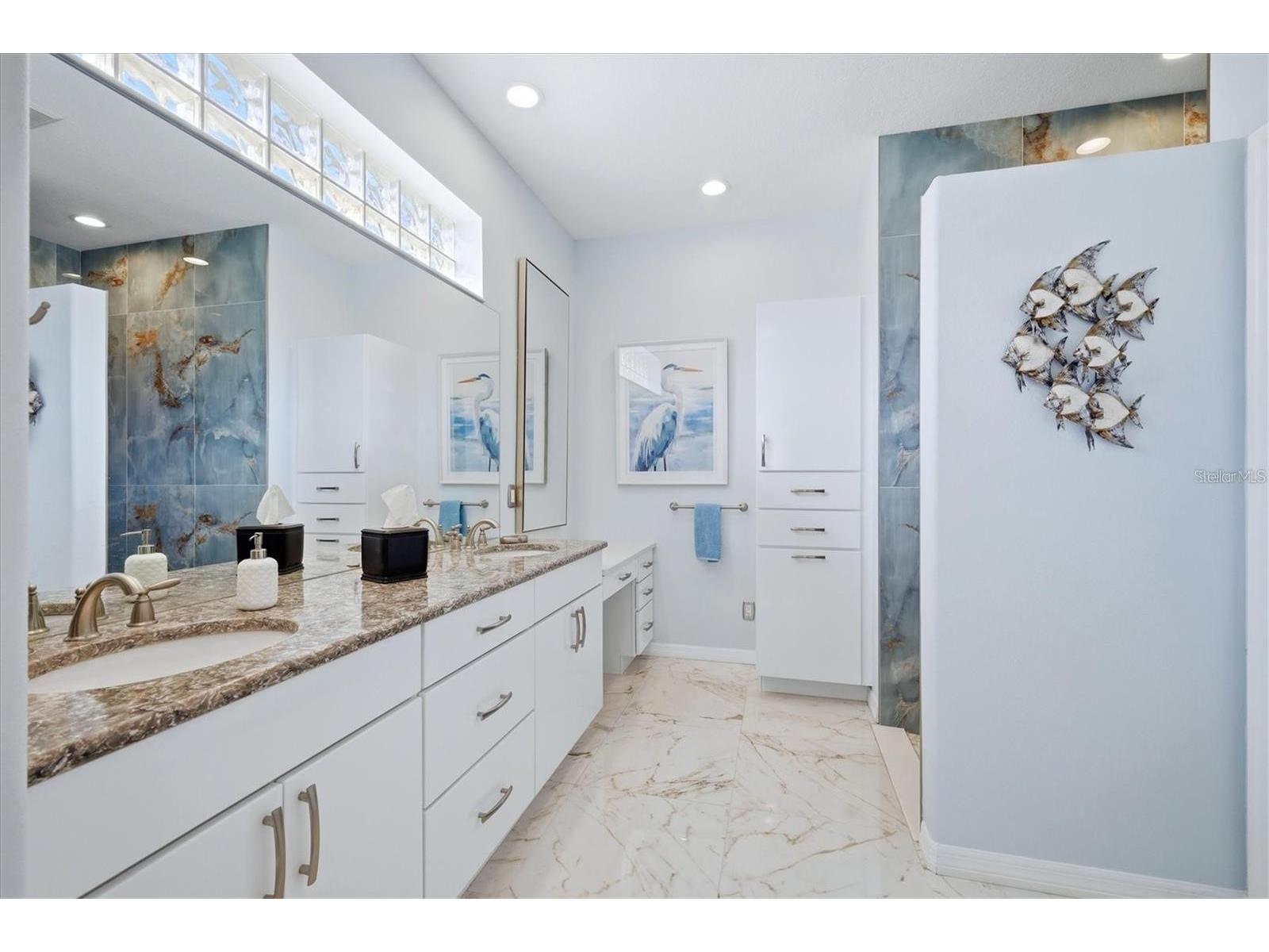 8319 Nice Way Sarasota FL 34238 A4687046 image22