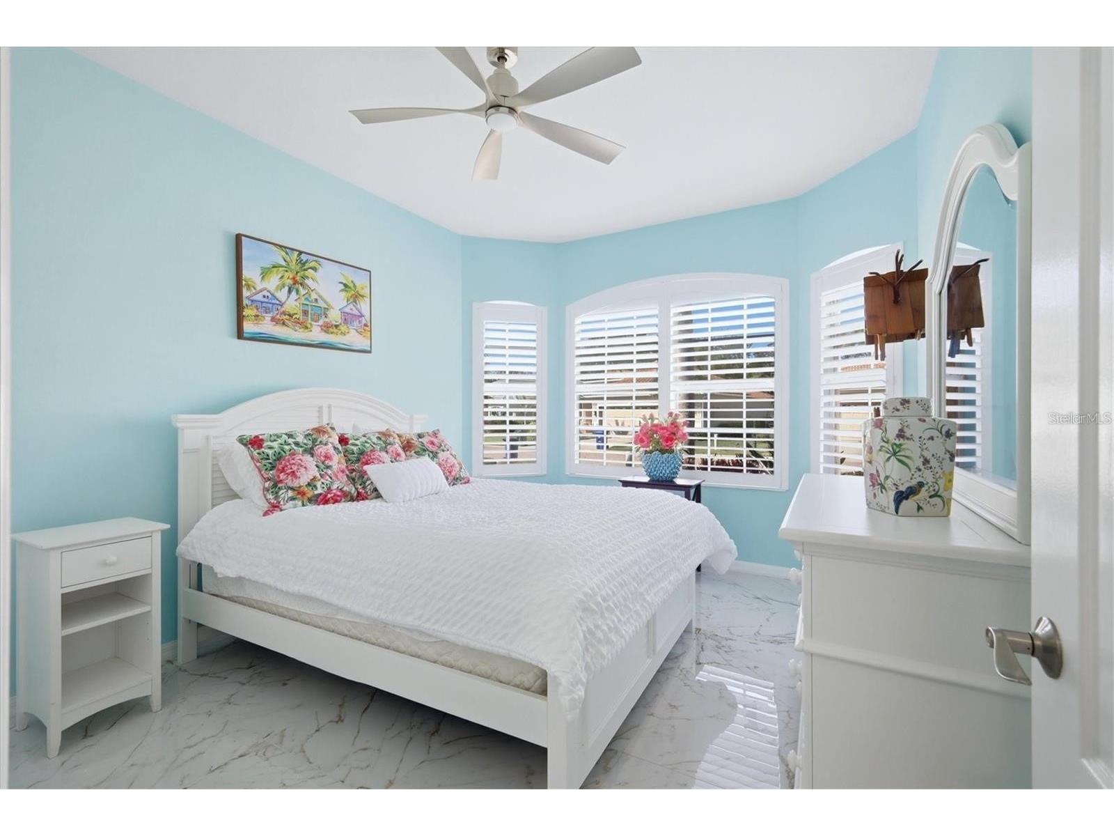 8319 Nice Way Sarasota FL 34238 A4687046 image24