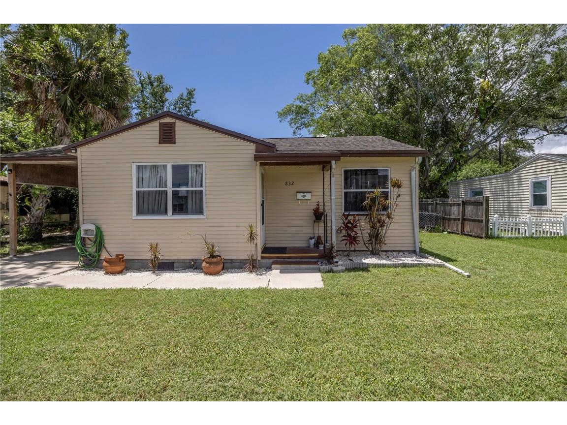 832 61st Avenue NE Saint Petersburg FL 33703 U8251263 image1