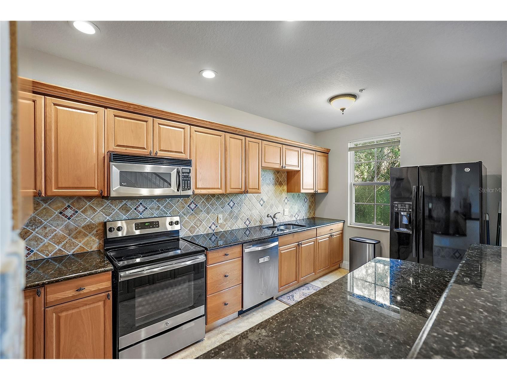 832 Bay Street NE #3 Saint Petersburg FL 33701 TB8464187 image3