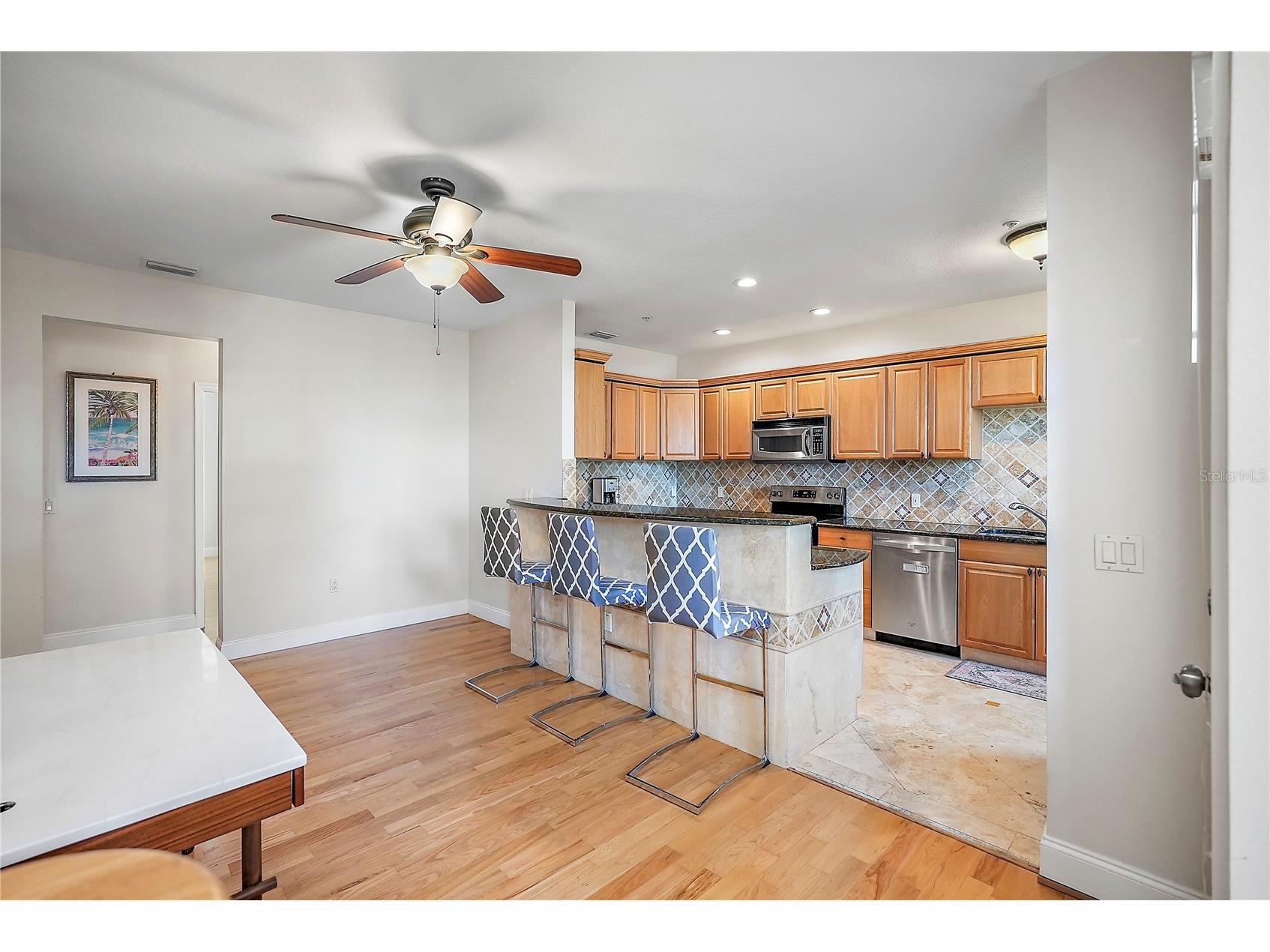 832 Bay Street NE #3 Saint Petersburg FL 33701 TB8464187 image7