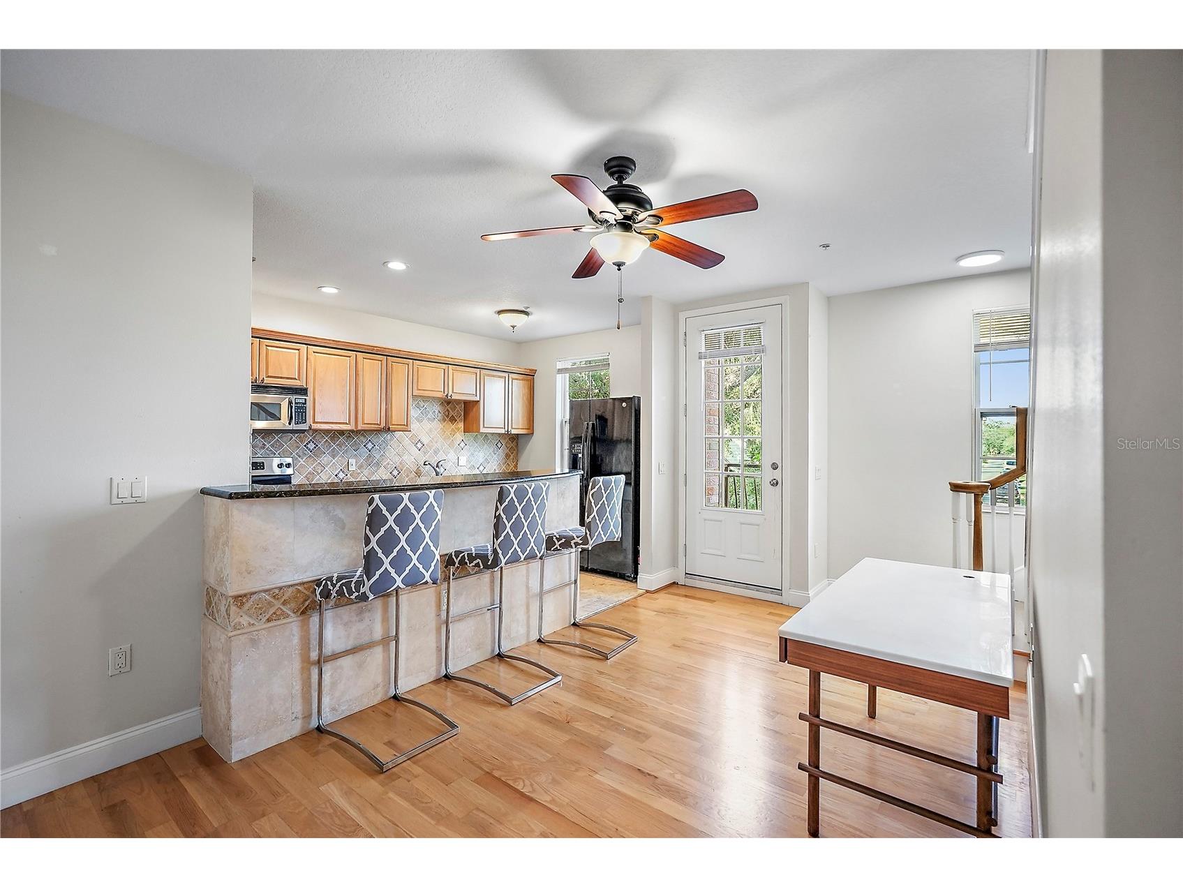 832 Bay Street NE #3 Saint Petersburg FL 33701 TB8464187 image8