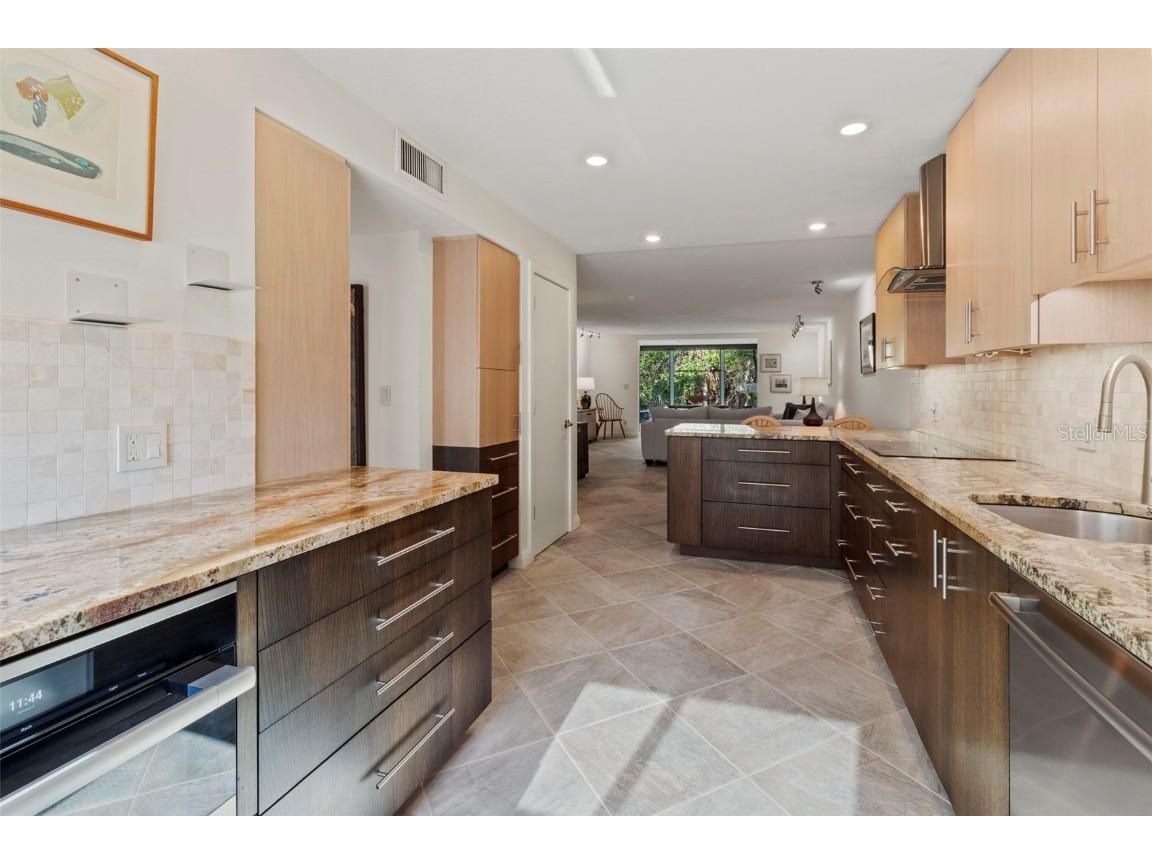 832 Bayport Way #832 Longboat Key FL 34228 - GULF OF MEXICO TB8335223 image9