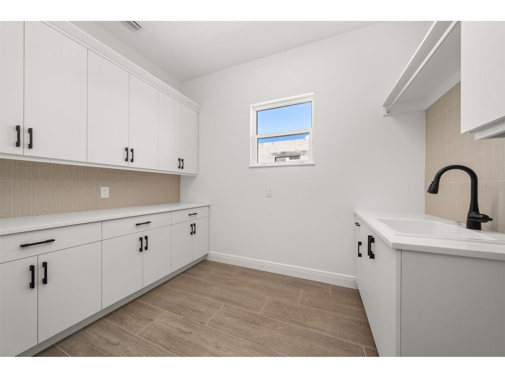 832 Blue Shell Loop Sarasota FL 34240 - MERGANSER A4697934 image38