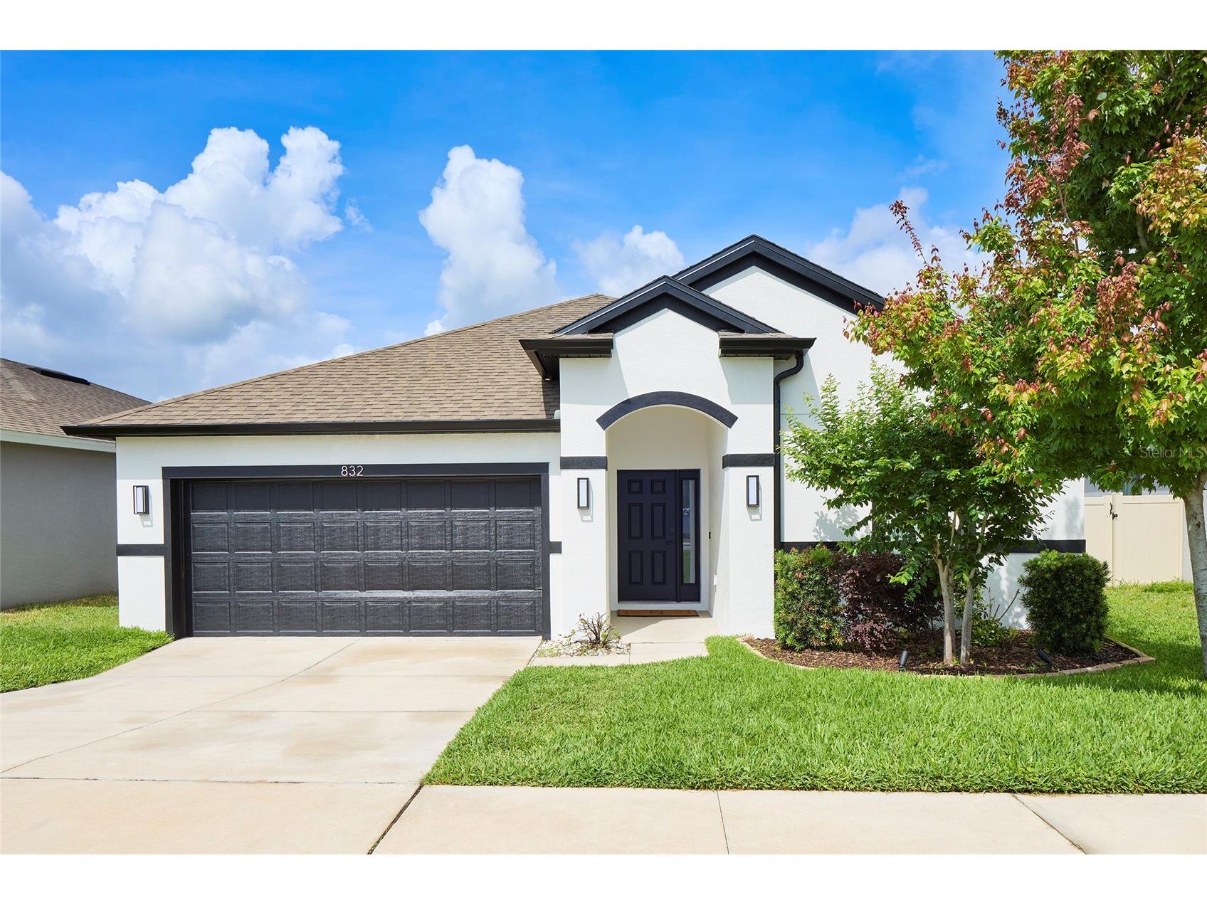 832 Cambridge Drive Winter Haven FL 33881 L4963291 image1