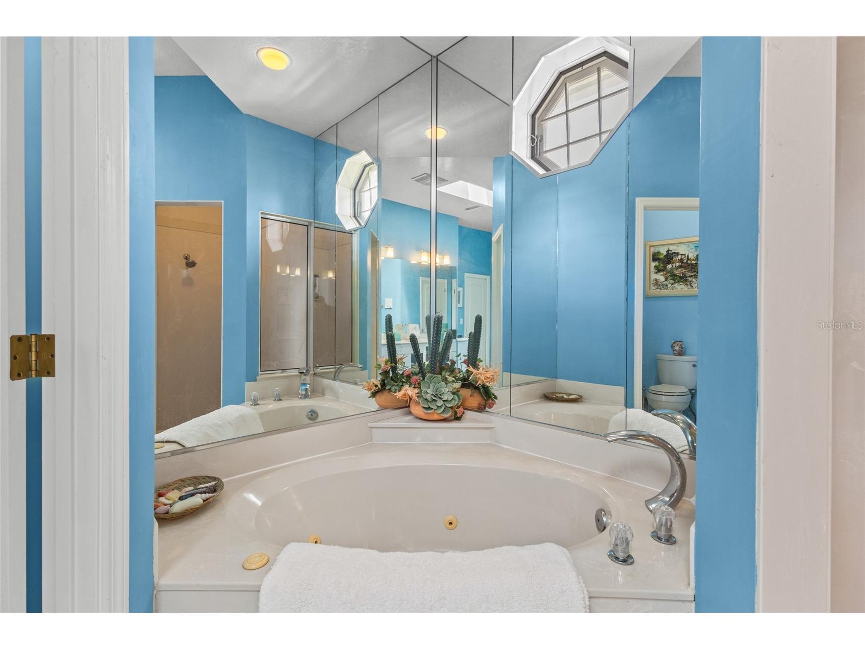 832 Carnoustie Drive Venice FL 34293 A4689464 image15