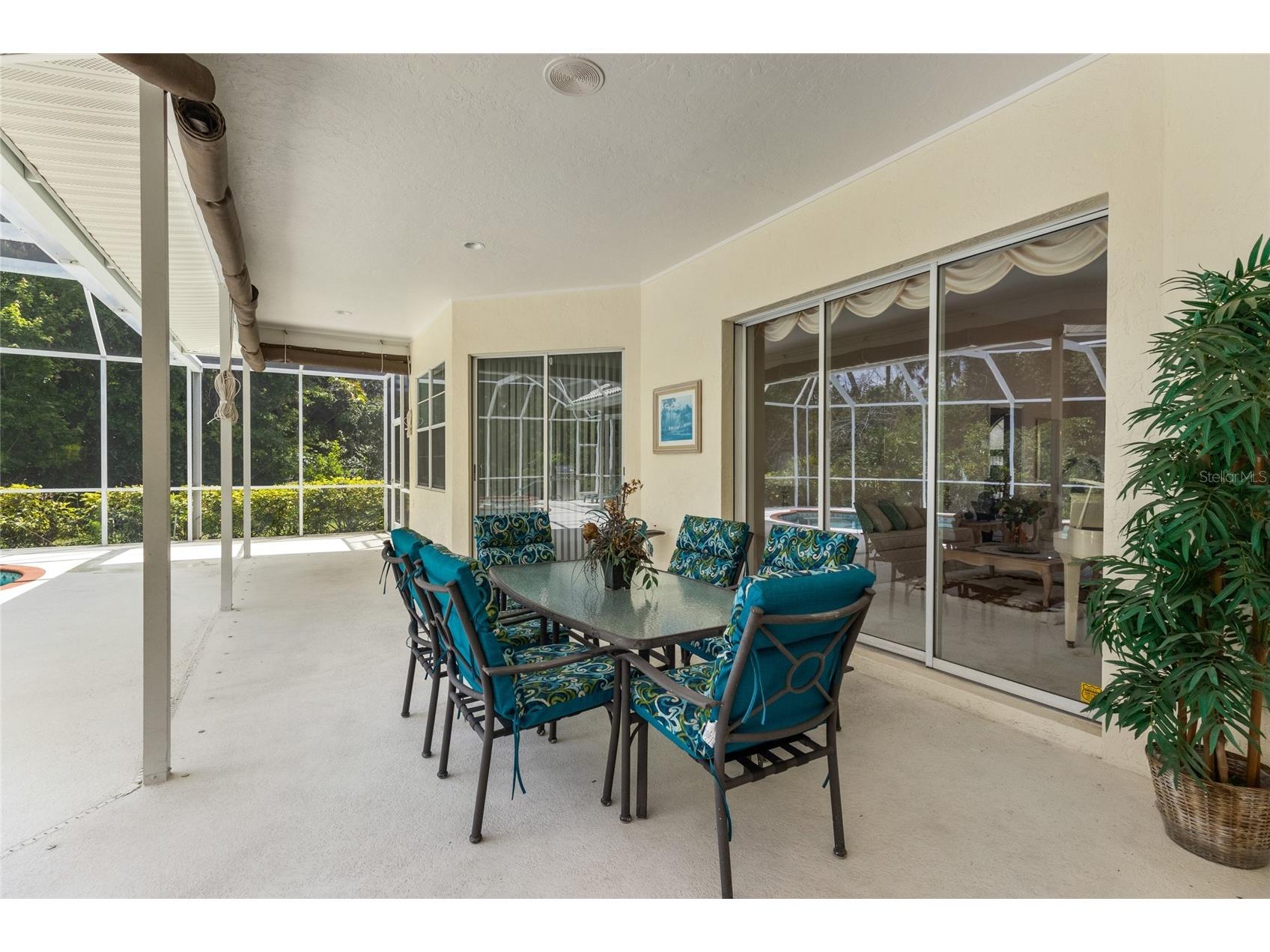 832 Carnoustie Drive Venice FL 34293 A4689464 image25