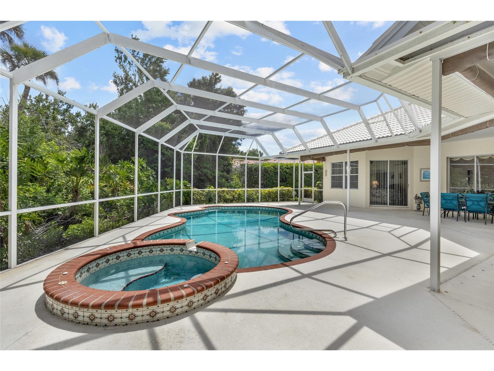832 Carnoustie Drive Venice FL 34293 A4689464 image28