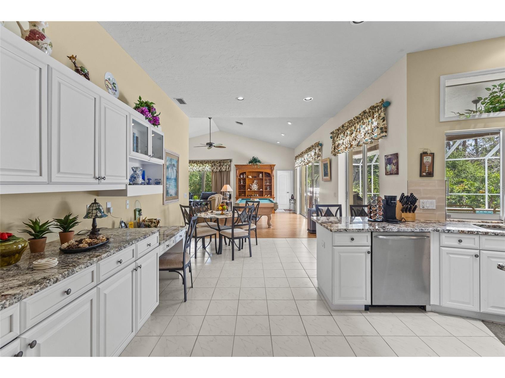 832 Carnoustie Drive Venice FL 34293 A4689464 image8
