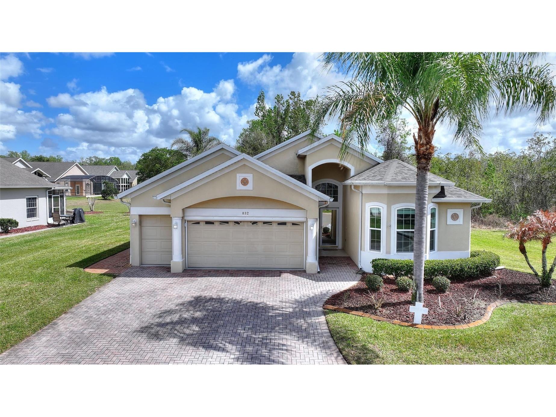 832 Cunningham Dr Davenport FL 33837 S5145244 image1