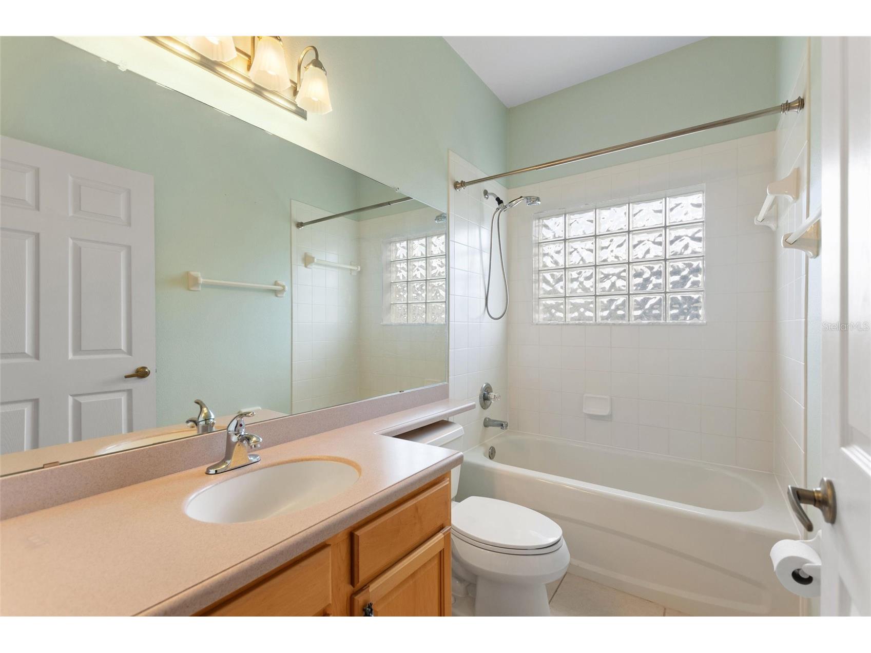 832 Cunningham Dr Davenport FL 33837 S5145244 image12