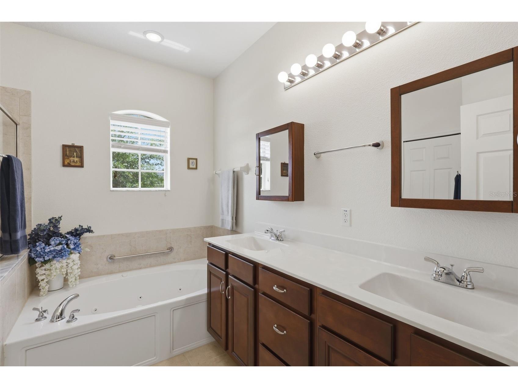 832 Deer Fern Avenue Deland FL 32720 V4948456 image30