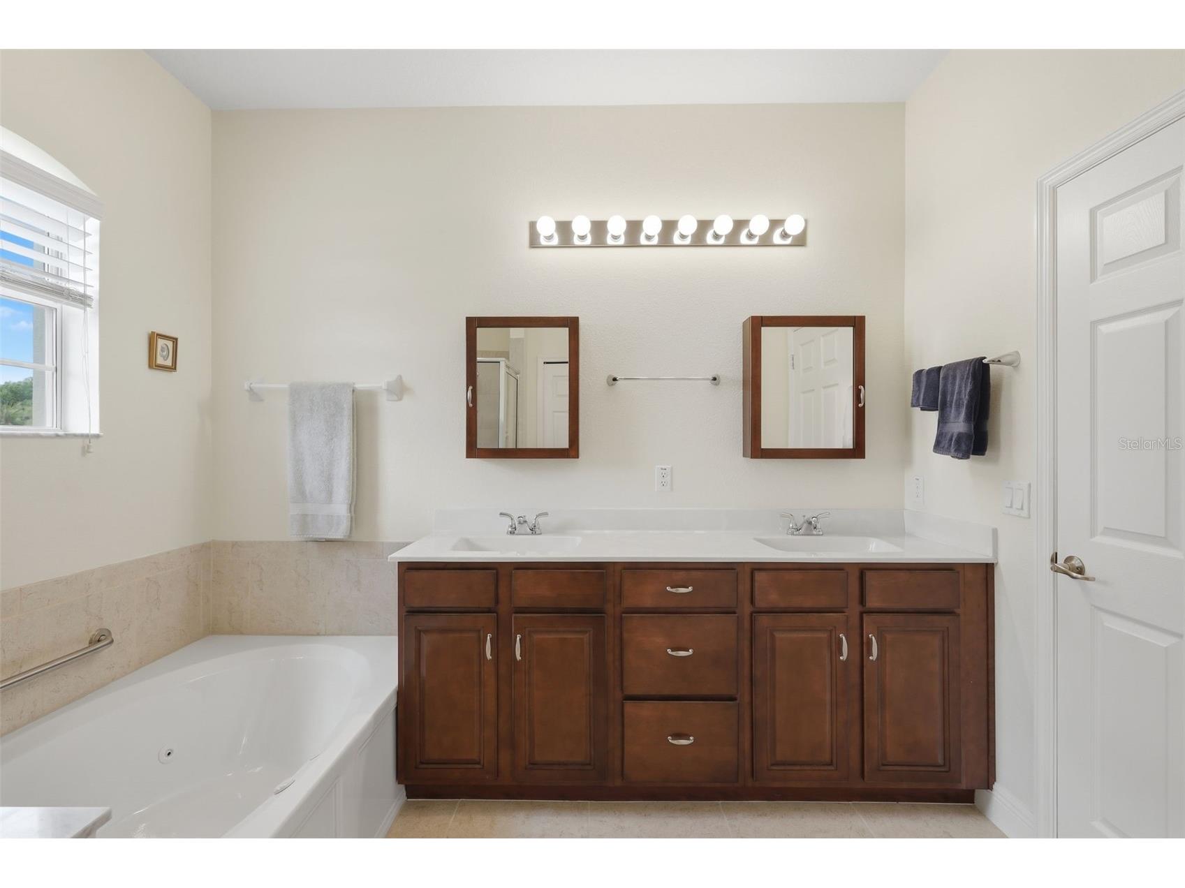 832 Deer Fern Avenue Deland FL 32720 V4948456 image32