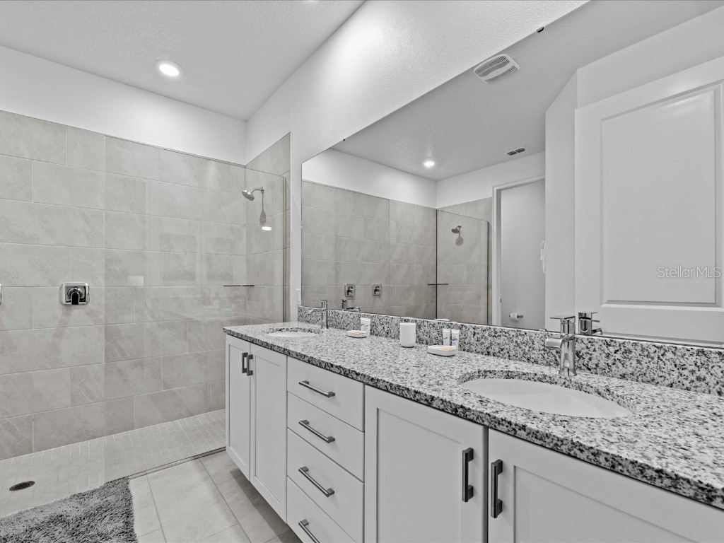 832 Desert Mountain Court Reunion FL 34747 O6371314 image21