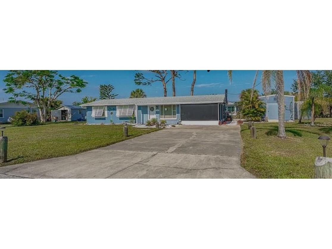 832 E 4th Street Englewood FL 34223 O6340655 image1