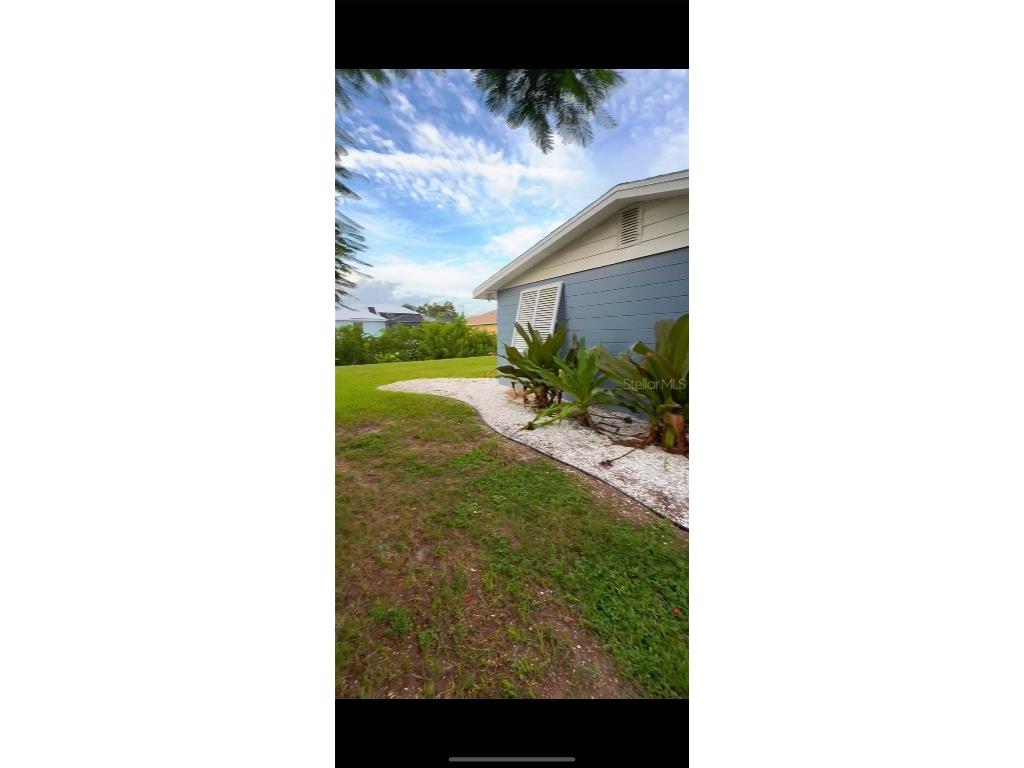 832 E 4th Street Englewood FL 34223 O6340655 image16