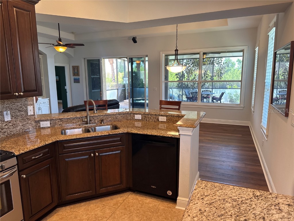 832 King Leon Way Sun City Center FL 33573 TB8369244 image8