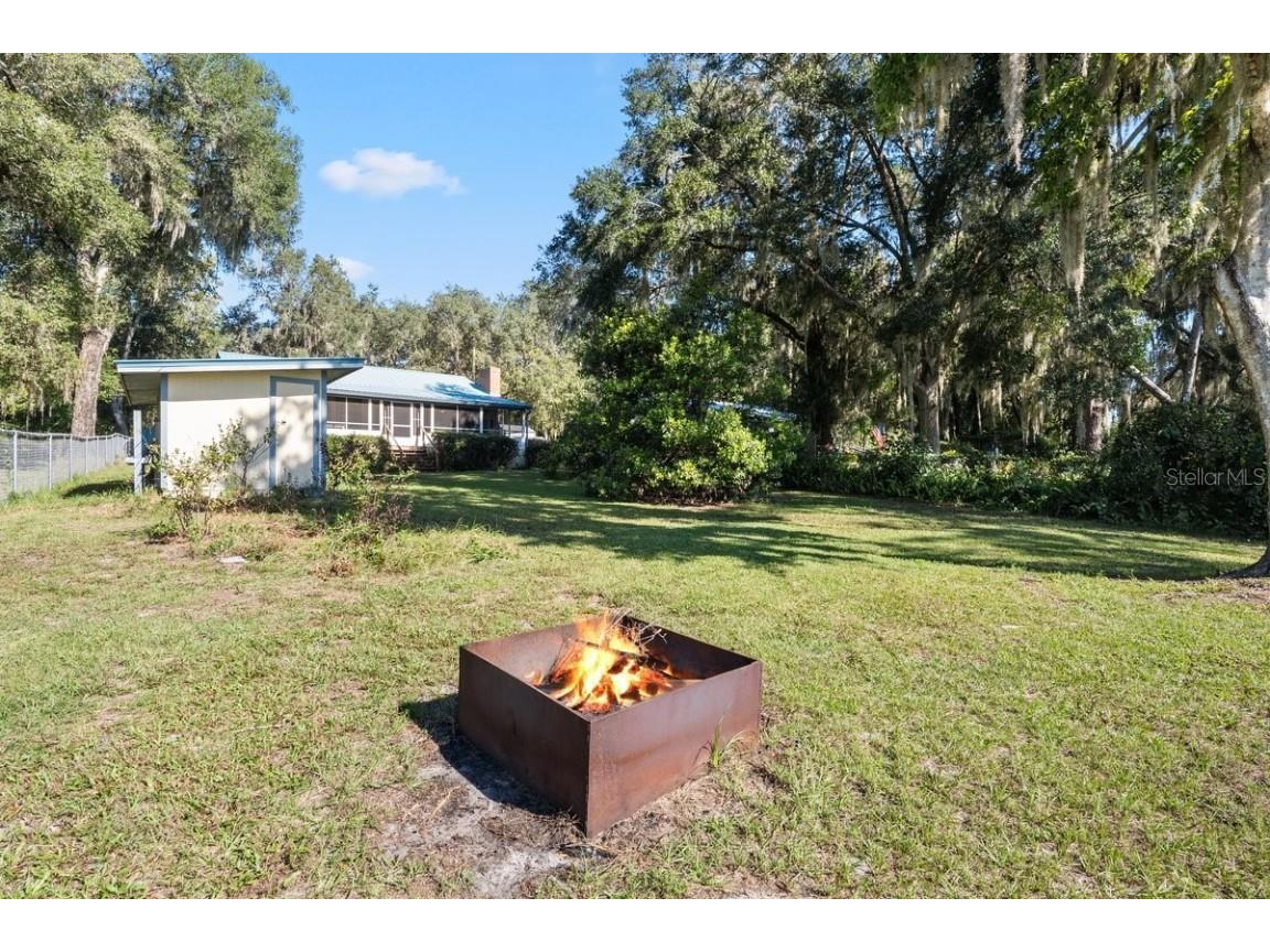 832 Lake Shore Terrace Interlachen FL 32148 - Clearwater Lake GC534819 image24