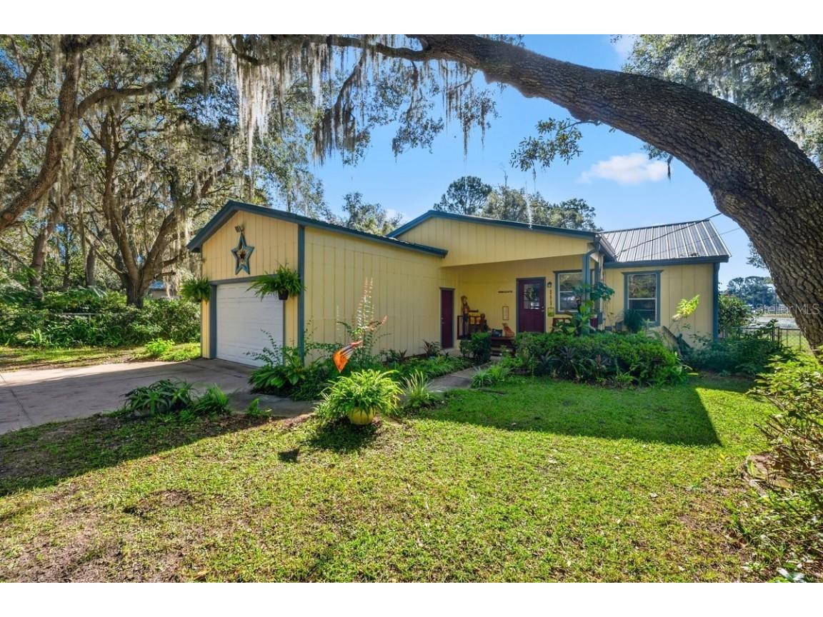 832 Lake Shore Terrace Interlachen FL 32148 - Clearwater Lake GC534819 image3