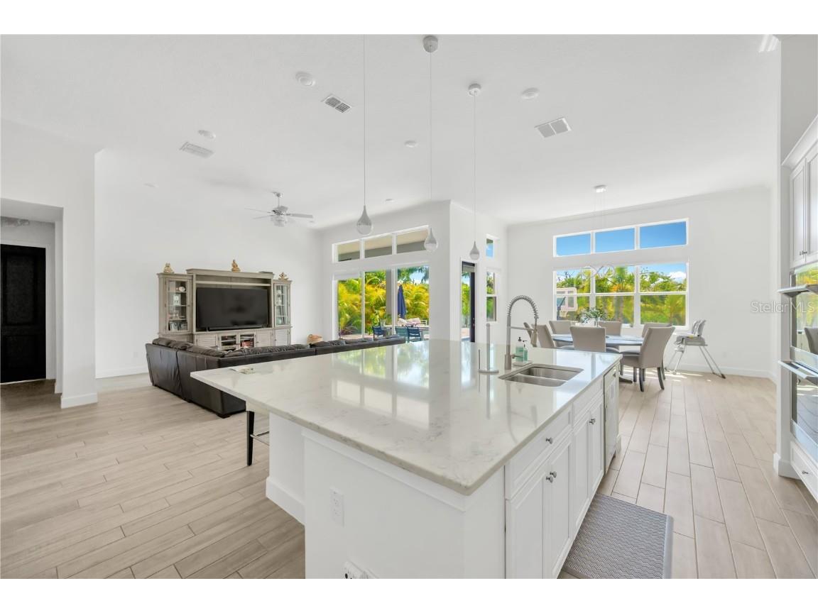 832 Manns Harbor Drive Apollo Beach FL 33572 TB8416619 image13