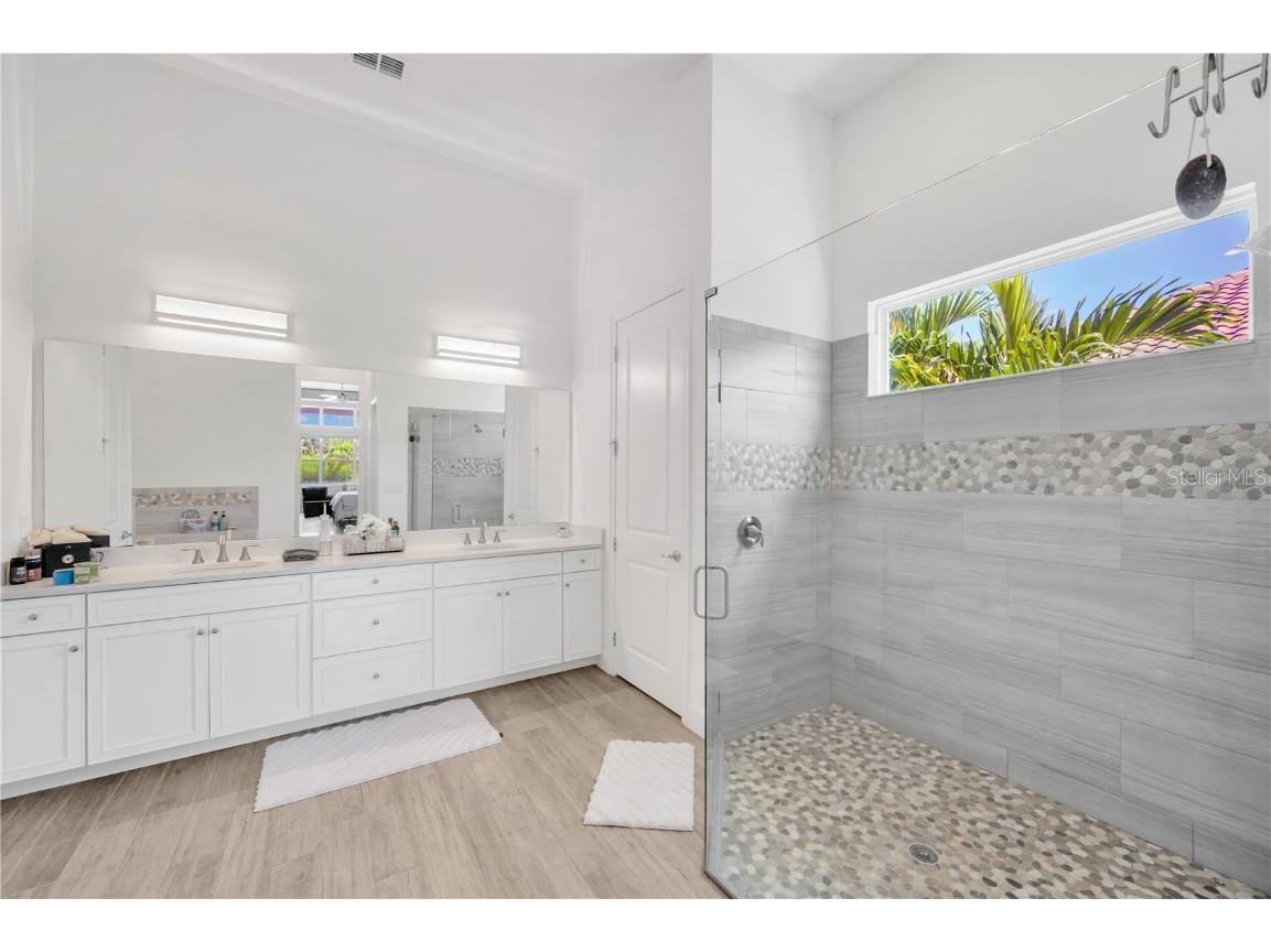 832 Manns Harbor Drive Apollo Beach FL 33572 TB8416619 image40