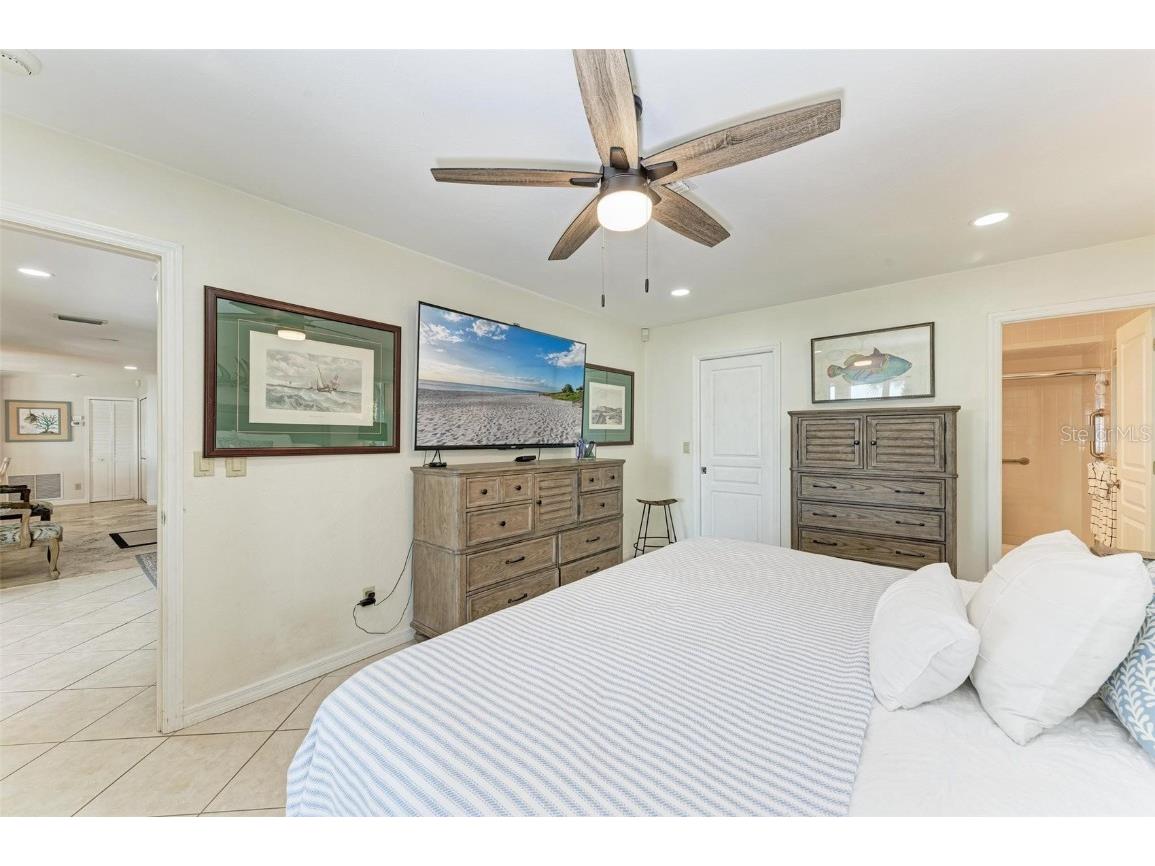 8320 Manasota Key Road Englewood FL 34223 A4545431 image32