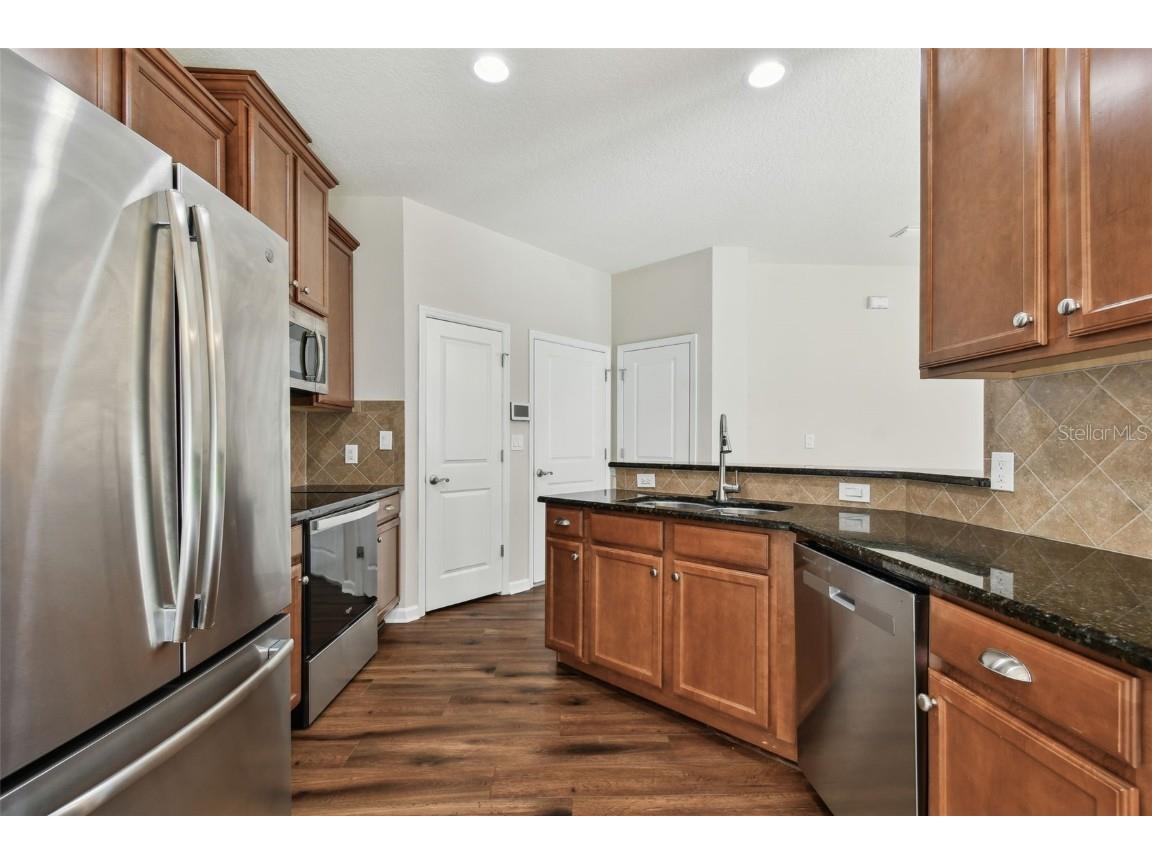 8320 Manor Club Circle #2 Tampa FL 33647 TB8404625 image16