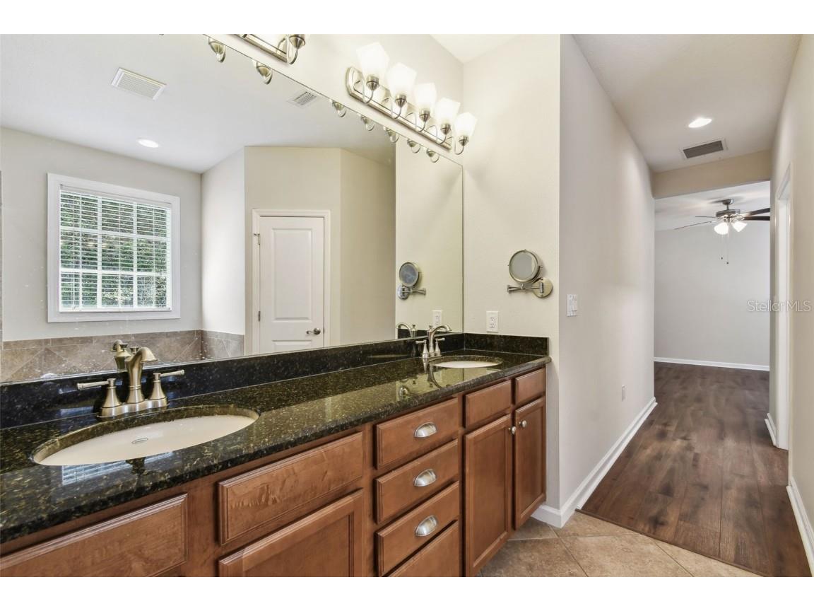 8320 Manor Club Circle #2 Tampa FL 33647 TB8404625 image27