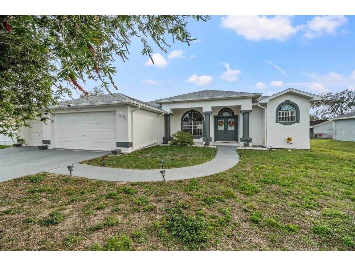 8320 Nevada Street Spring Hill FL 34606 W7862578 image1